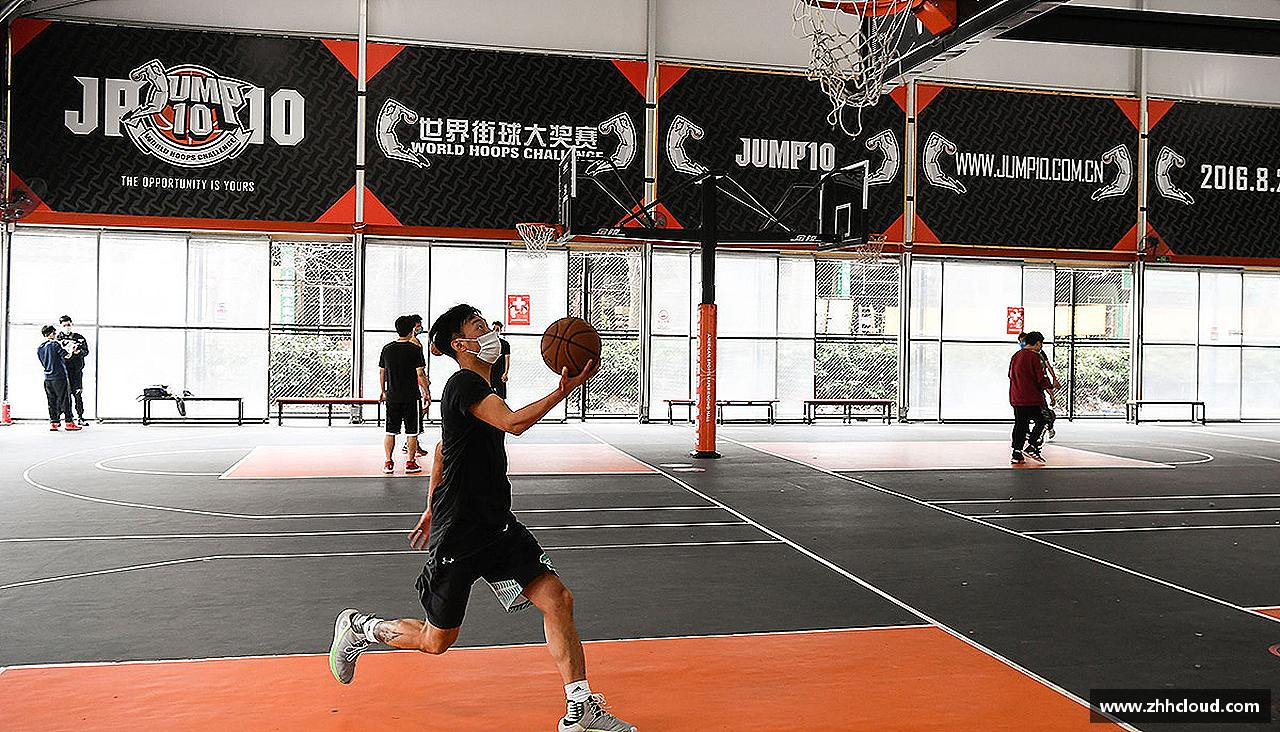 拼搏拼出精彩，勇敢向前